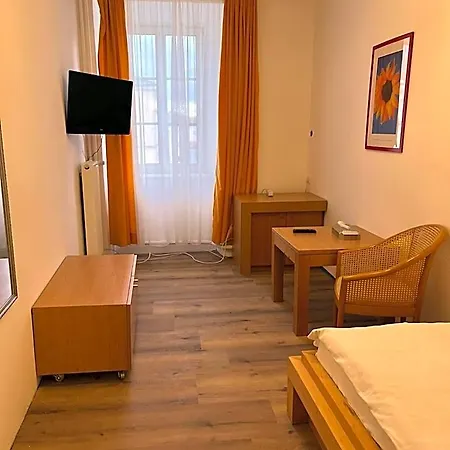 Hotel Post 21 3*